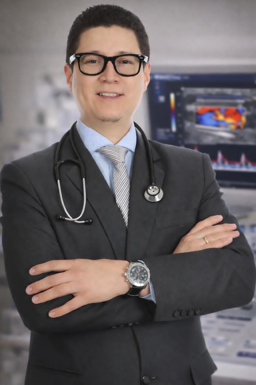 Dr. Patricio Gavilanes, especialista en angiología y cirugía vascular